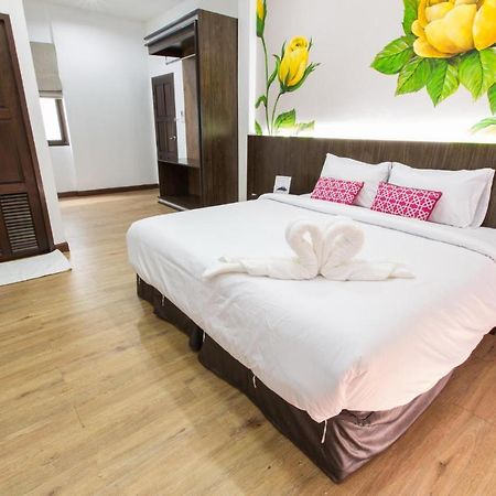 צ'יאנג מאי Busara Hotel Chiangmai מראה חיצוני תמונה