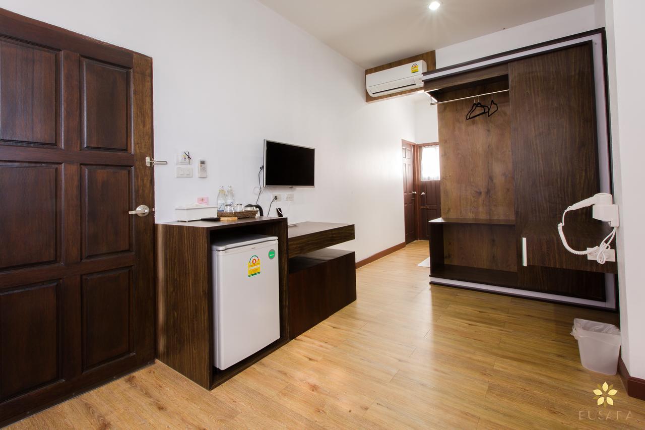צ'יאנג מאי Busara Hotel Chiangmai מראה חיצוני תמונה
